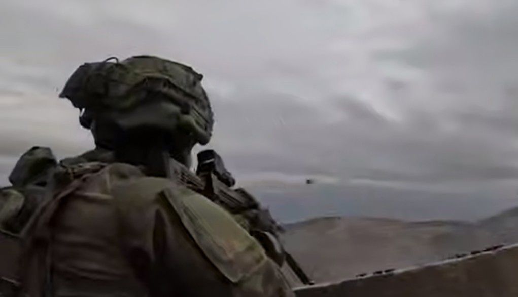 צפו בתיעוד: רגעי החיסול של המחבל מהפיגוע באזור התעשייה בראון