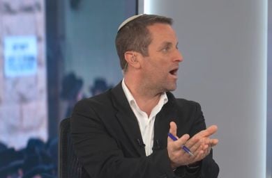 "אני לא מעז לתדלק באזור באר שבע". איפה המשילות בדרום?! צפו