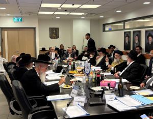 הרבנות הראשית בכינוס חירום: "רואים בחומרה את התערבות בג"ץ"