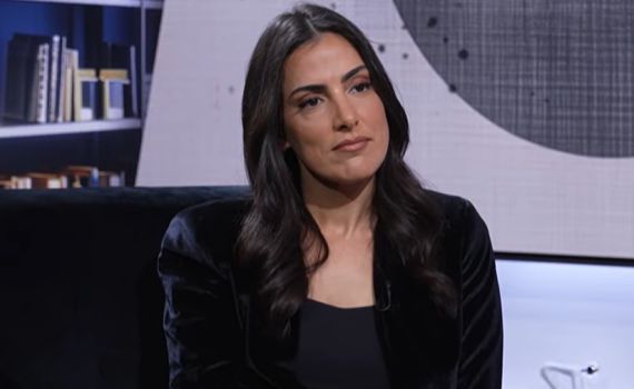 נוה דרומי: "מורה בבי"ס לא אהבה אותי בגלל שאני ימנית"