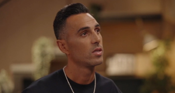 "לא שופט אותו": ערן זהבי על אביו שנטש אותו. צפו