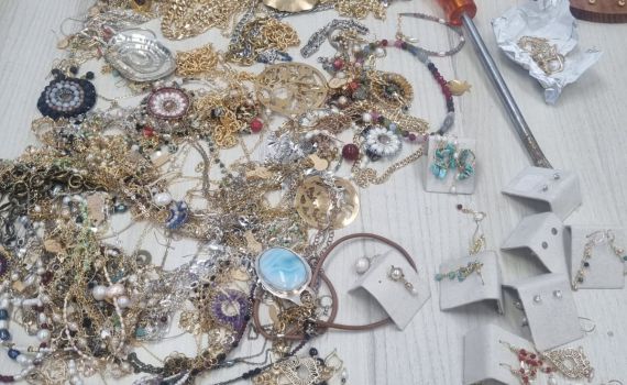 המשטרה תפסה את "פורץ הגלריות" בצפת