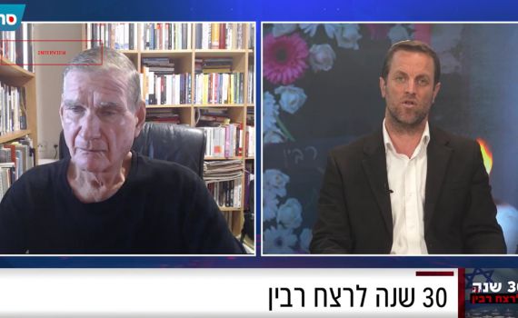 חיים רמון באולפן סרוגים: "אהוד ברק הוא החטא הקדמון"