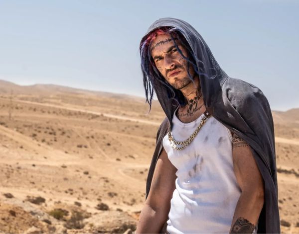 אחרי 5 שנים: הקאמבק של הראפר שברח מהכלא