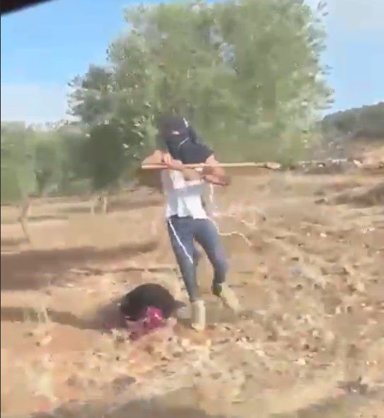 כתב אישום: תושב מאחז עוז יאיר היכה ערבייה עם מוט עץ