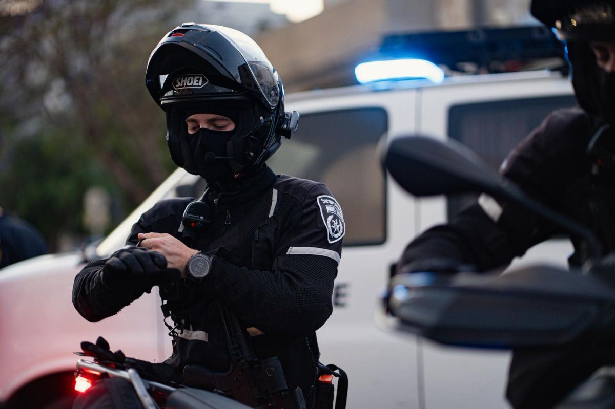 חסימות מהצהרים ודו"חות חנייה: המשטרה נערכת למכבי ת"א- בית"ר