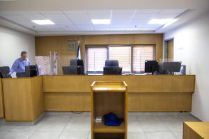 מאבקי הכוח שפוגעים בכולנו