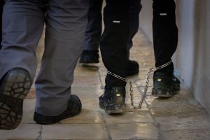 כתב אישום נגד תושב גבעה ביו"ש: "תקף באלימות אישה מבוגרת"