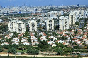 אימה באיזור המרכז: "פחד אלוהים לצאת מהבית"