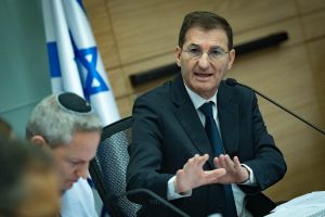 "עוברים היום לשלב חדש": מתווה חוק הגיוס יוצג בוועדה