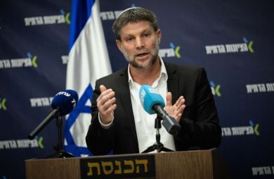 סמוטריץ' לסרוגים: "קשה להאמין שנגיע להסכמות עם האמריקאים"