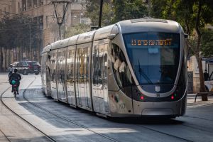 כאוס בירושלים: תחנות מרכזיות ברכבת הקלה מושבתות