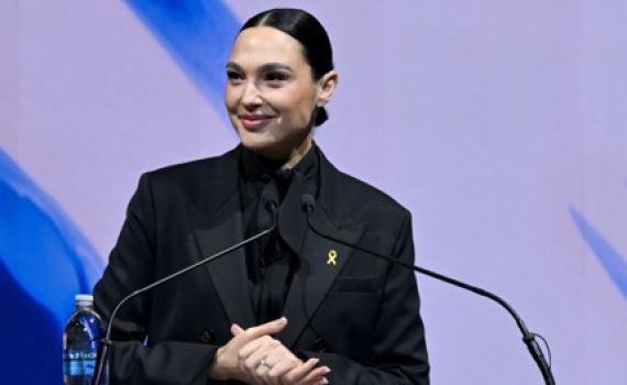 כבוד: גל גדות נבחרה כזוכה ב"פרס נובל היהודי"