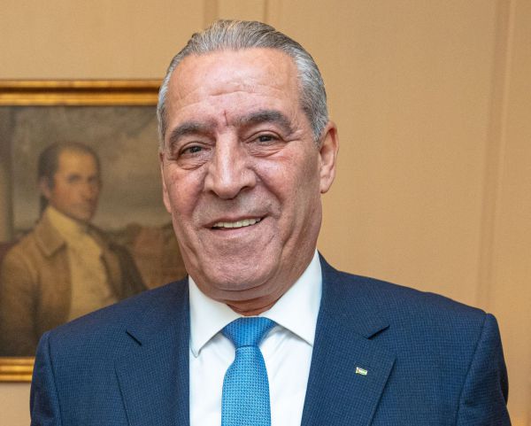 אחרי שיחת נתניהו ופוטין: השגריר הרוסי נפגש עם בכיר הרש"פ