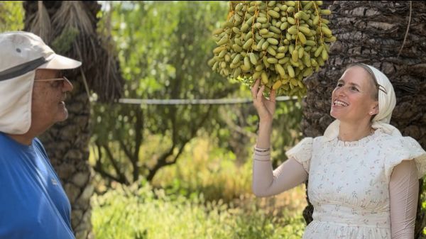 "נס התמר" – מסע רוחני ייחודי אל עולם הריפוי הטבעי
