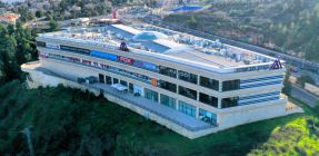 קניון מבשרת | חוויה על הדרך שלא מרגישה “על הדרך”