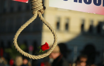 זוועה באיראן: ילדה שהוכרחה להינשא עומדת בפני הוצאה להורג