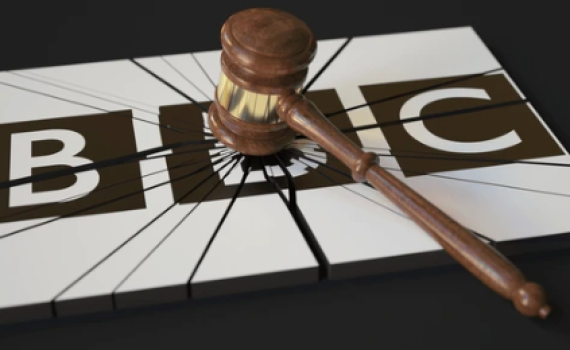 אחרי שהטו את הסיקור נגד ישראל וטראמפ: בכירי ה-BBC מתפטרים