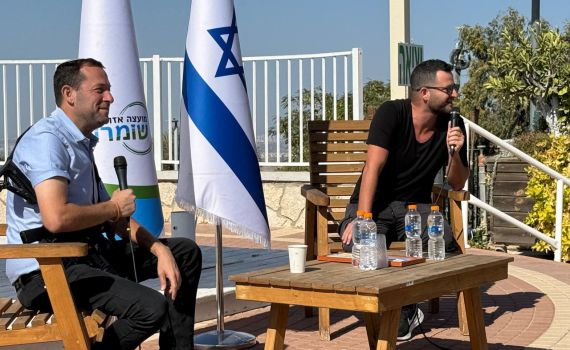 גיא הוכמן ויוסי דגן פתחו את "מיליון על המפה"