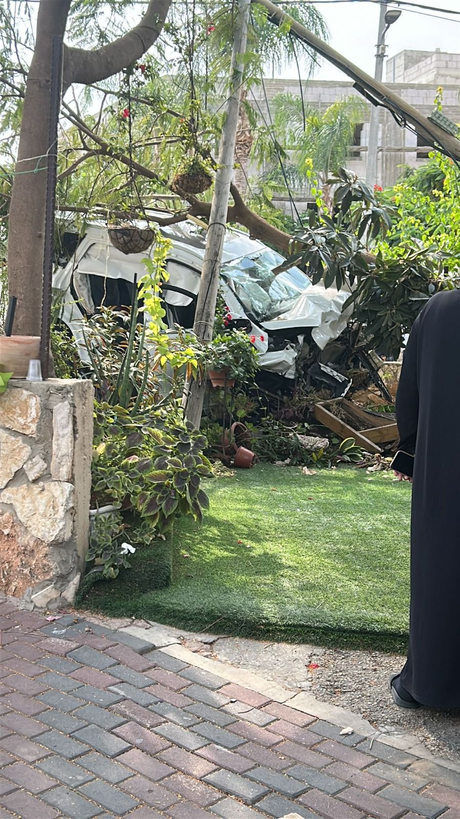 אישה בת 60 נהרגה בתאונה עצמית בג'ת