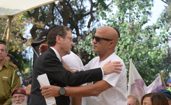 אביו של אל"מ אסף חממי חשף: "ביקש שלא יעשו עליו עסקה"