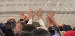 100 נשים שחולצו מקשרים עם מוסלמים הגיעו להילולה בקבר רחל