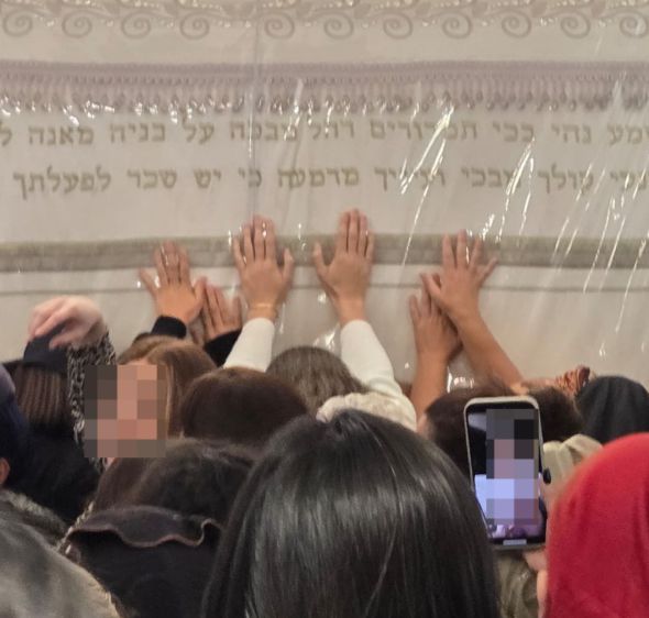 100 נשים שחולצו מקשרים עם מוסלמים הגיעו להילולה בקבר רחל
