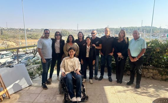 מוחקים את הקו הירוק: יש עתיד מחזקת את גוש עציון