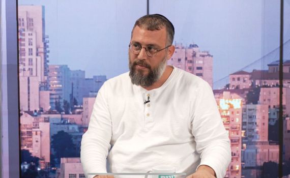 "תיקנו בתים תחת אש": איתי בירמן באולפן סרוגים