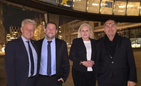 חברי מפלגת השלטון האירופית: "תומכים בכם, ניפגש בשומרון"