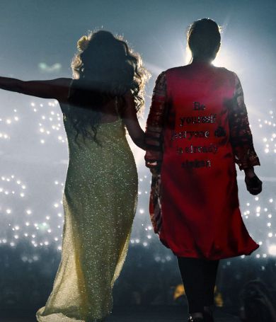 זאת רק ההתחלה: מירי מסיקה וקרן פלס בביצוע לייב משותף