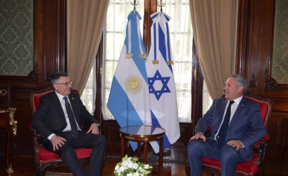 במקביל לשגרירות בי-ם: ישראל תפתח נספחות כלכלית בארגנטינה