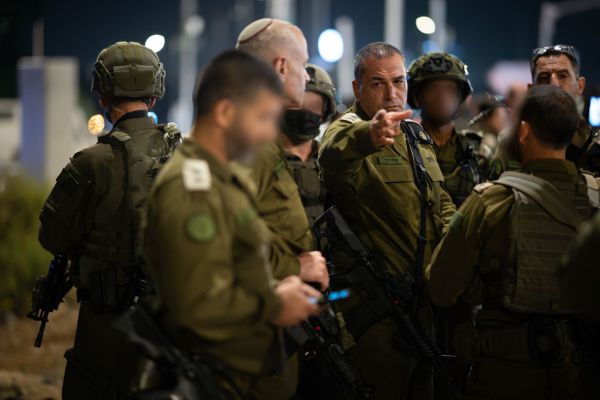 הרמטכ"ל בזירת הפיגוע: "נידרש להמשיך ולהיות דרוכים"
