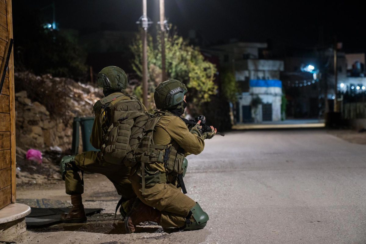 לילה נרחב של מעצרים ואיתור אמל"ח בשומרון | צפו