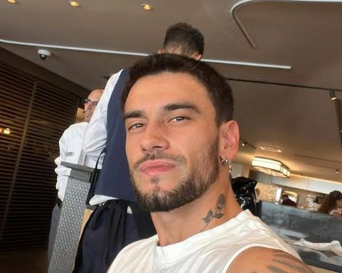 כוכב הטלנובלות הספרדי נחת הבוקר בישראל: זאת הסיבה