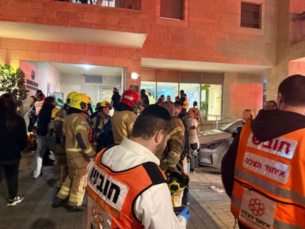 ירושלים: ילד בן 10 חולץ במצב אנוש משריפה בשכנות רמות