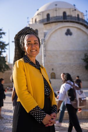 עושים כבוד ומוקירים את נשות הברזל של עם ישראל