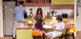 אבי נוסבאום עושה צחוק מהמשכנתא וכדאי לכם לראות