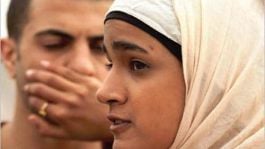 הסרט הראשון שלי – גרסת הבמאית: עילית זקצר  על "סופת חול"