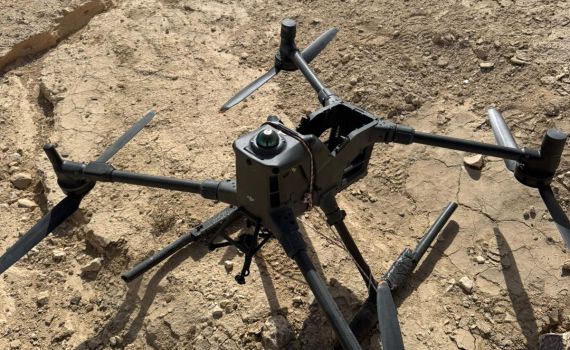 תיעוד: צה"ל מסכל חוליית מבריחי אמצעי לחימה וסמים