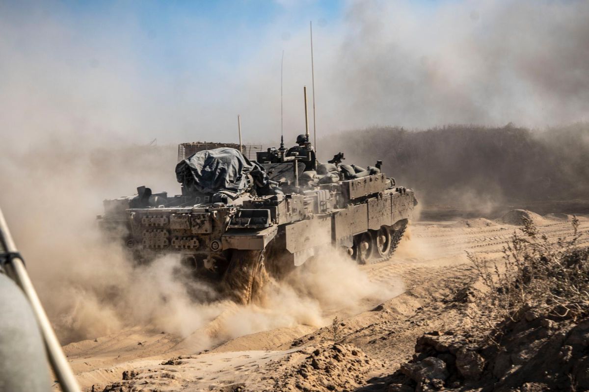 הלם בצה"ל: מאות גופות אותרו בבית הקברות בעזה