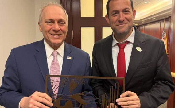 מנהיג הרוב בקונגרס ליוסי דגן: "אתה תמיד יכול לסמוך עלינו"