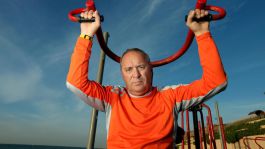 המאמן שלא פחד מאף אחד: צביקה שרף חוגג 74