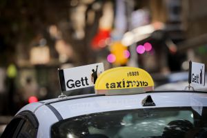 שולטת בכ-70% מהשוק: יאנגו דורשת להכריז על גט טקסי כמונופול