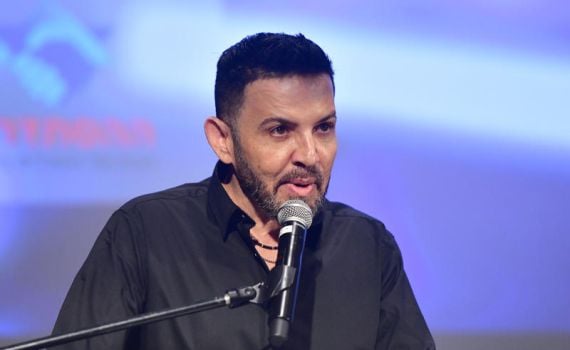 אירוע חריג: מגיש ערוץ 14 התפוצץ על הפטריוטים