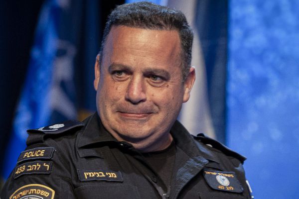 הותר לפרסום: זו העבירה בה חשוד ניצב מני בנימין