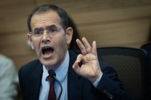 סעדה באיום על סגן היועמ"שית: "תגיע לאותו מקום כמו הפצ"רית"