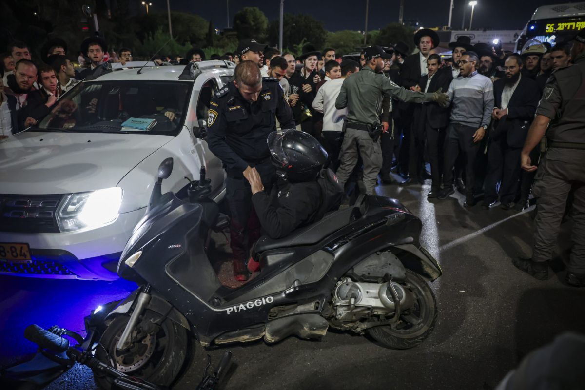 המשטרה עצרה 8 מתפרעים חרדים שחסמו את הכניסה לאשקלון