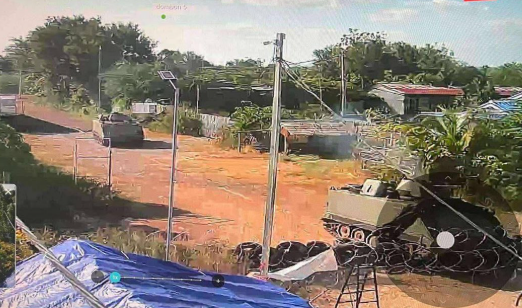 דרמה באסיה: טנקים וכוחות תאילנדים פולשים לקמבודיה