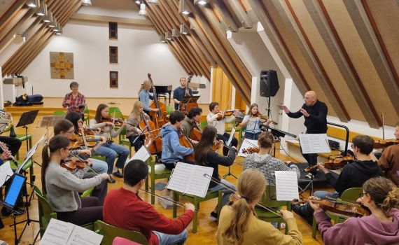 בעיר בה נכתב 'מיין קאמפף': בני נוער ישראלים וגרמנים התאחדו